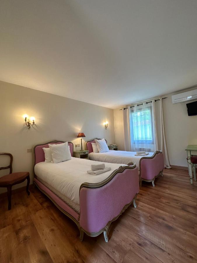 Hotel Des Roches - Climatisation Les Eyzies Ngoại thất bức ảnh